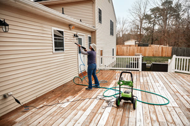 Why Choose Our Certified Pressure Washing Experts for Your Project Needs in Oak Hills Place, LA?